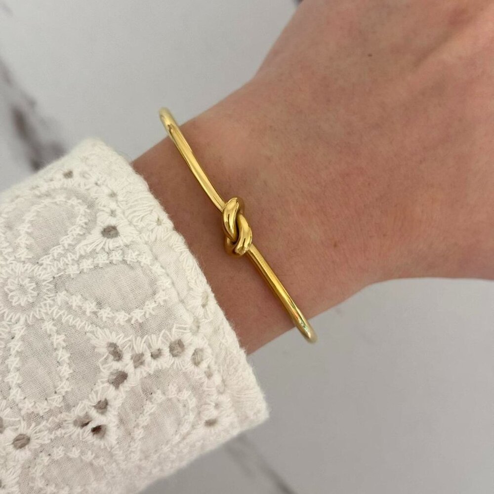 Sku0386 Retro Gold Knot Women Casual Fashion Bracelet Stainless steel + gift bag